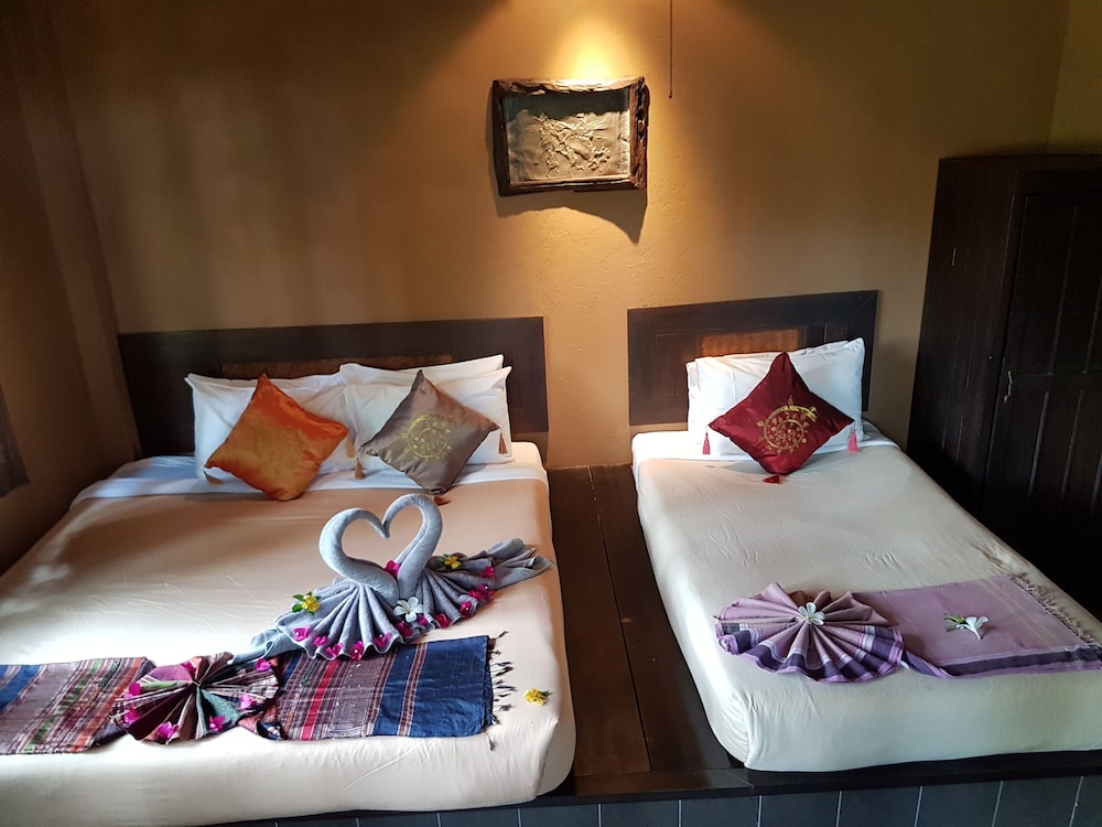 melinas beach front bungalow