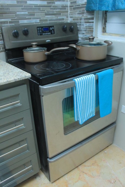 Kingston Guest Apt At Oakland,Kingston>>Jamaica,0 star