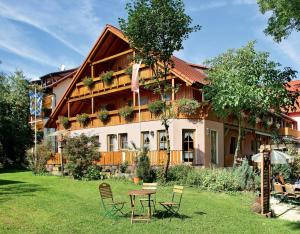 land und aktivhotel altmuhlaue