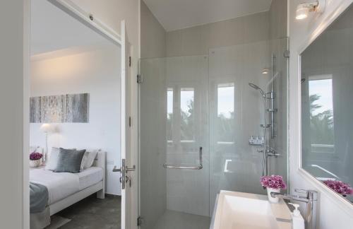 the sandals by edwards collection