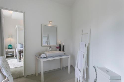 the sandals by edwards collection