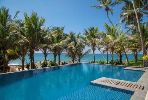 the sandals by edwards collection