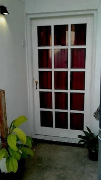 Surf Ocean Villa,Koggala>>Devinuwara,2.5 star