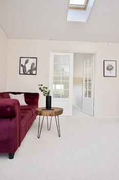 designers villa near alafoss waterfall