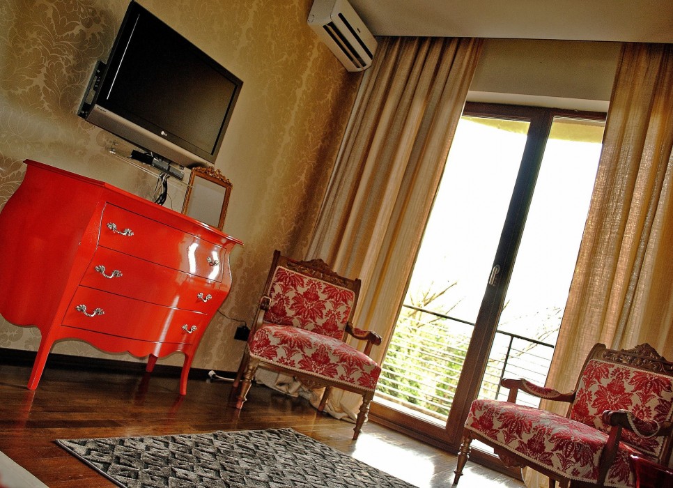 villa chambersn charm