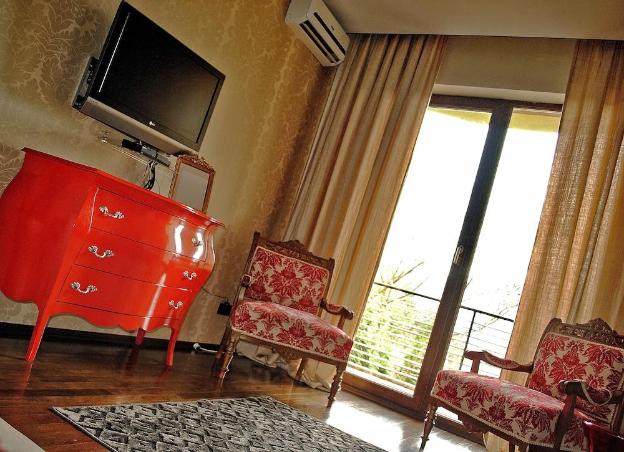 villa chambersn charm