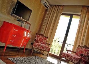 villa chambersn charm