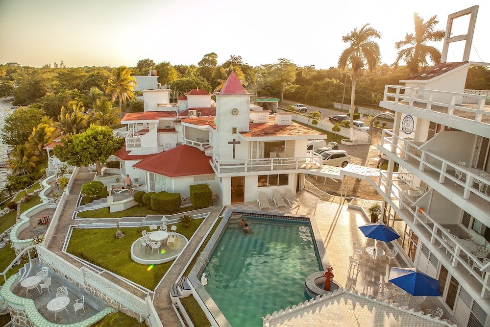 hotel laguna bacalar