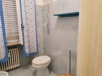 sestri mare and beach services residence