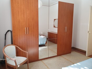 sestri mare and beach services residence