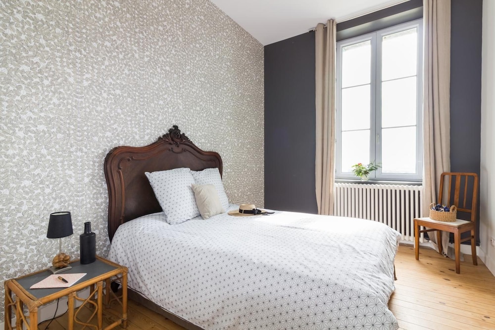 chambres dhotes la bastane