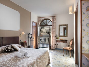 Villa Giovanna,Massa Lubrense>>Campania,2 star