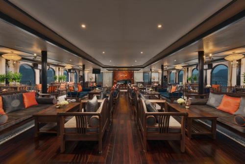 indochine lan ha bay powered by aston