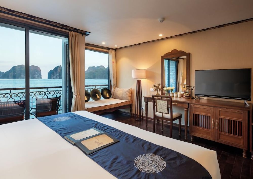 indochine lan ha bay powered by aston