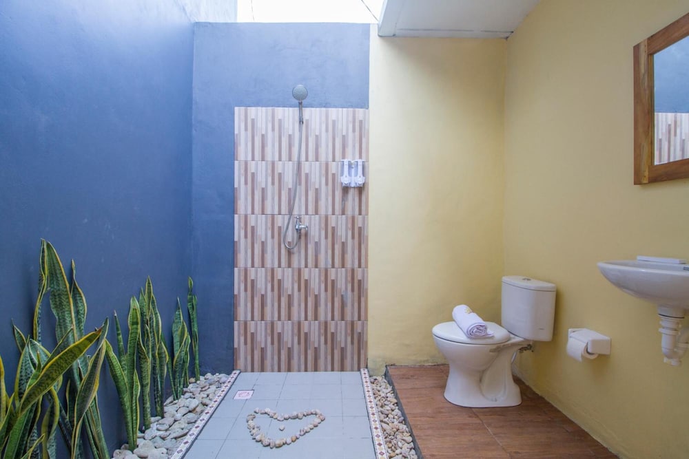 the box house nusa penida