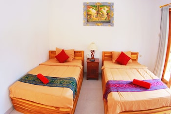 the box house nusa penida