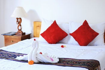 the box house nusa penida