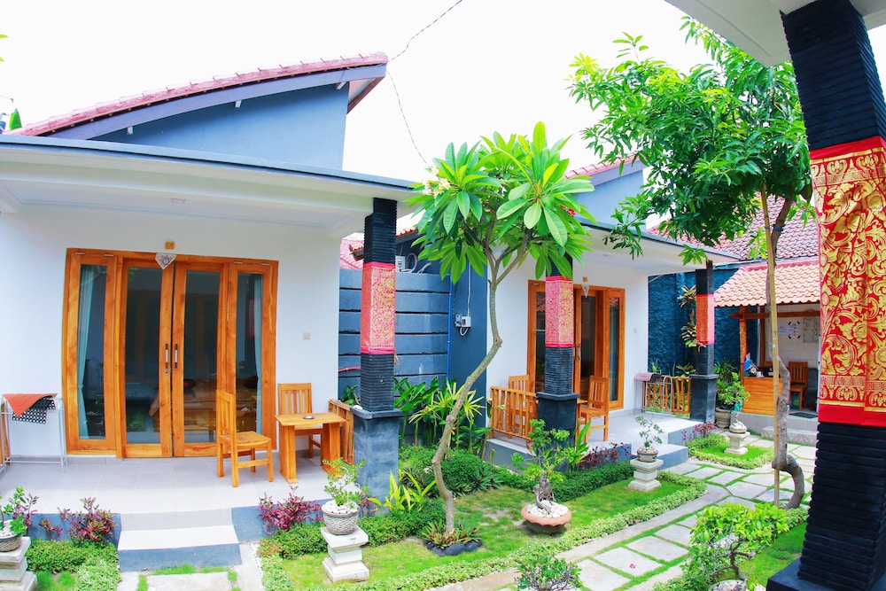the box house nusa penida