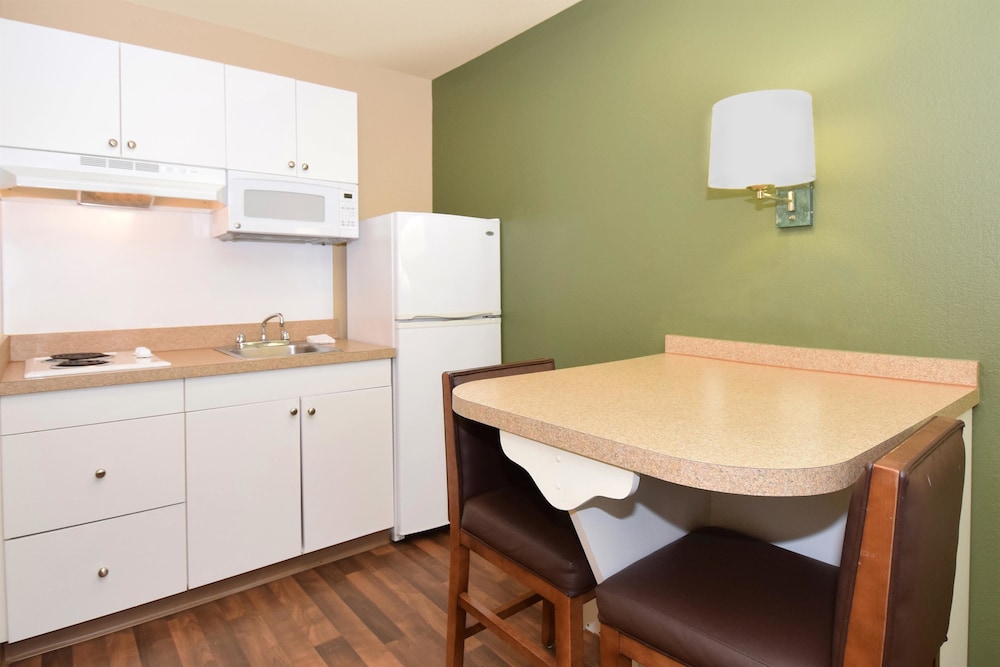 extended stay america suites nashville franklin cool springs
