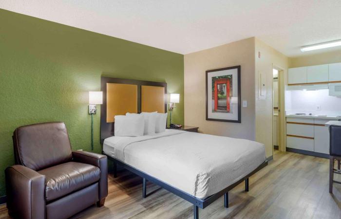extended stay america suites nashville franklin cool springs