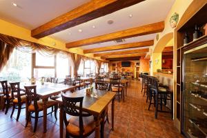 Max Inn Hotel,Old Town Bratislava>>Bratislava,4 star