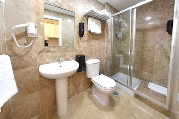 zenplaya bajo 8 playa bajondillo