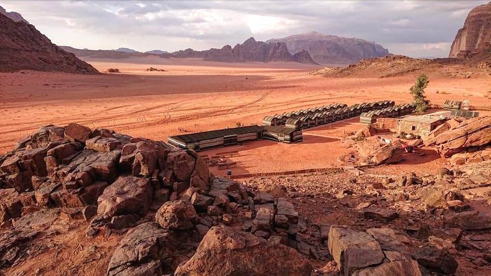 wadi rum light camp