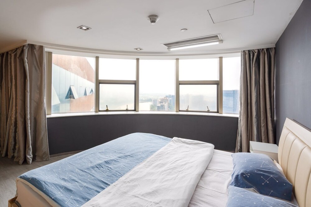 shezhen duwel service apartment futian