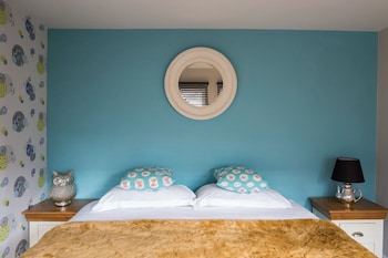 dream stays bath queen street