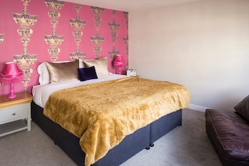 dream stays bath queen street