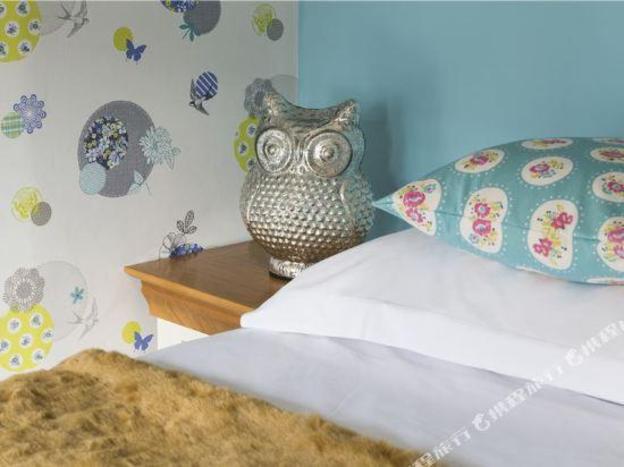 dream stays bath queen street