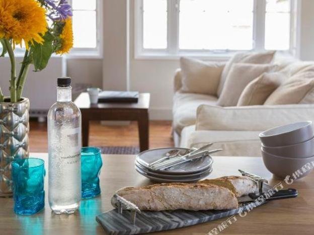 dream stays bath queen street