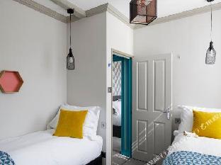 dream stays bath queen street