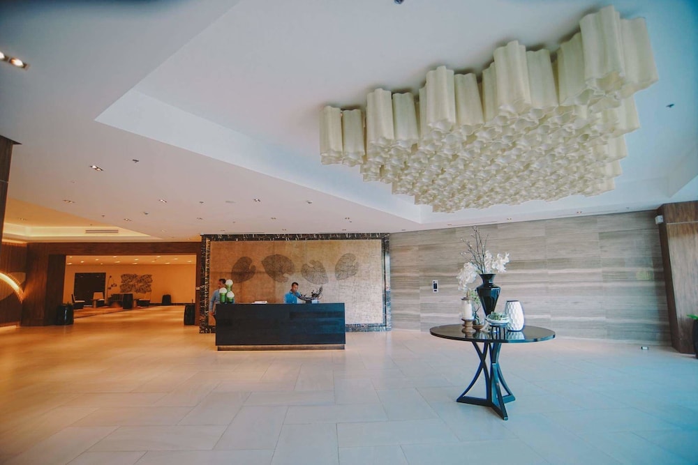 condo apartment in mactan newtown