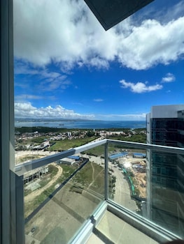 condo apartment in mactan newtown