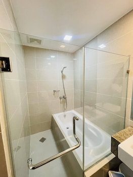 condo apartment in mactan newtown