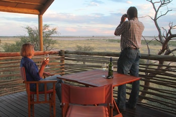 suricate tented lodge