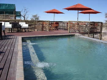 suricate tented lodge
