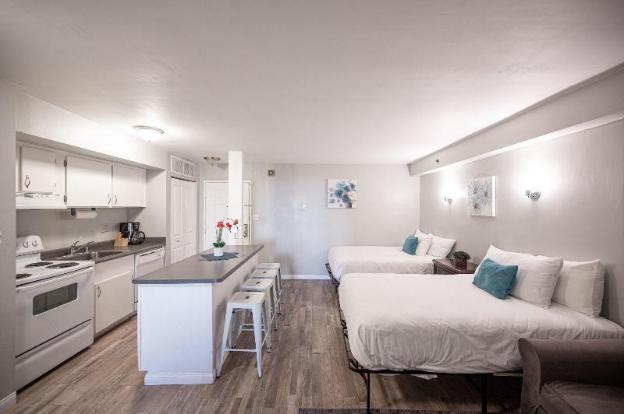 stay together suites 1bd1ba w bonusrm