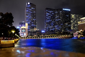 stay together suites 1bd1ba w bonusrm