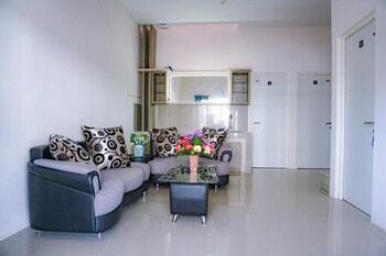surabaya homey near airport
