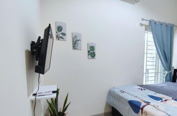 surabaya homey near airport
