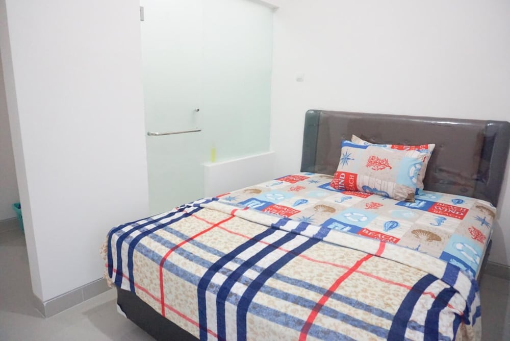 surabaya homey near airport