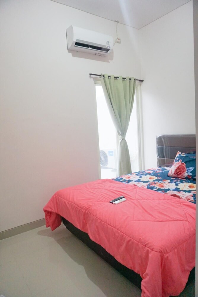 surabaya homey near airport