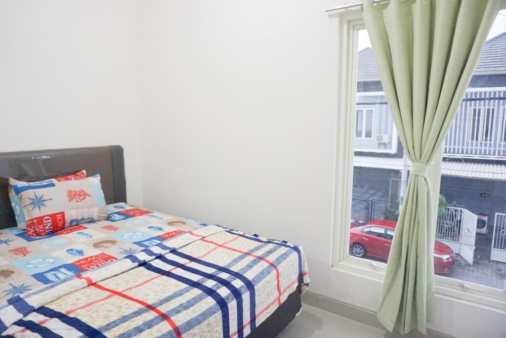 surabaya homey near airport