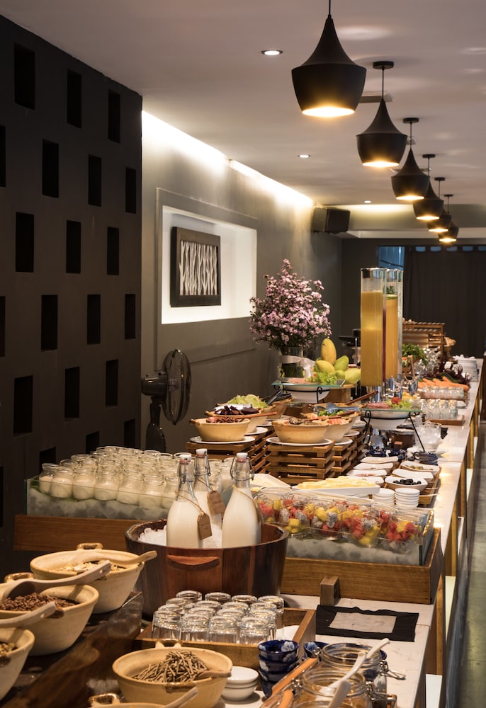 pilgrimage wellness retreat