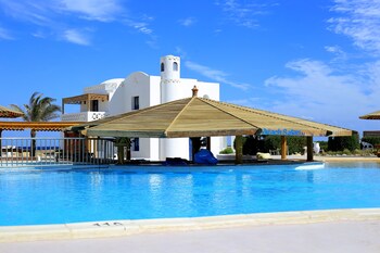 beach safari nubian resort