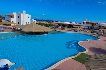 beach safari nubian resort