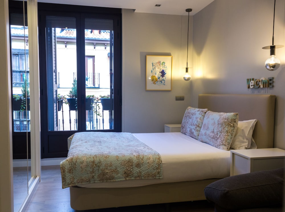 arenal suites preciados