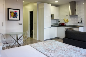 arenal suites preciados